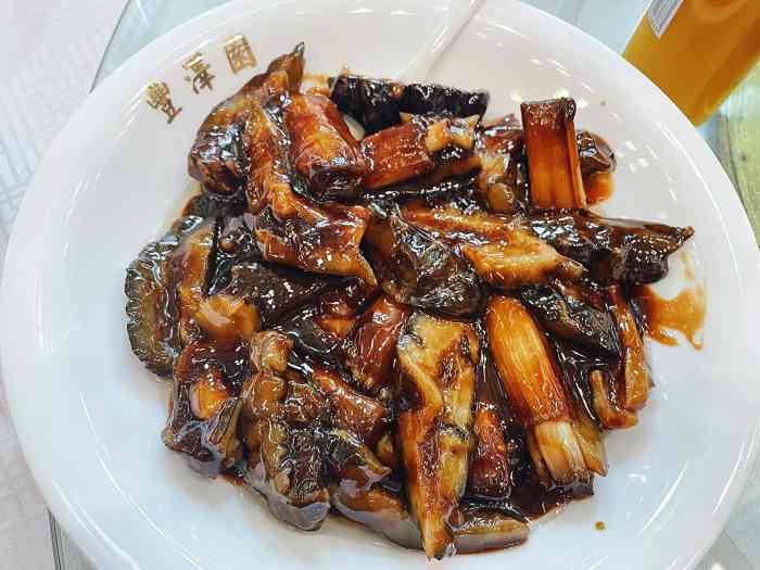 丰泽园饭店-"电视剧《传奇大掌柜》拍摄地,也是北京著名.