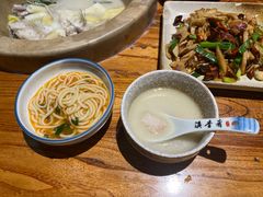 -滇香肴·云南菜蒸汽石锅鱼(云南北路店)