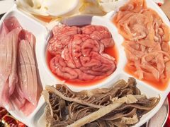 -鼎伙伙火锅串串·10年品牌传承(白象居总店)