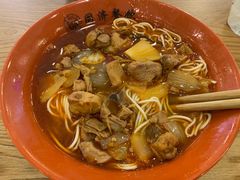 -同济大学本部学苑饮食广场