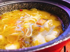 -周鱼小馆石锅酸菜鱼(活力汇店)