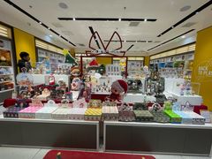 -泡泡玛特POPMART(万达店)