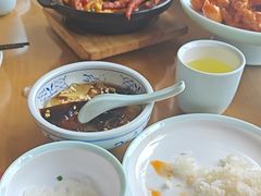 -严记小天府酸菜鱼(西四路店)