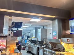 -麦当劳(南宁东站店)