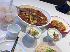 -峨嵋小镇·川菜(勒泰中心店)