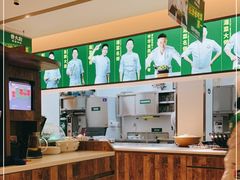 -费大厨辣椒炒肉(太平老街店)