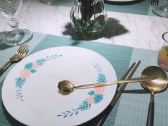 餐具摆设-蜜桃花开·中西融合菜E&W(南长街店)