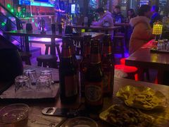 -喜鹊音乐酒馆(西街店)