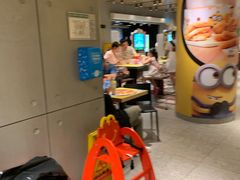 -麦当劳(中山公园龙之梦店)