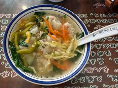 鲜肉馄饨-长人馄饨铺(解放街店)