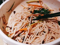 鸡丝米线-云海肴云南菜·蒸汽石锅鱼(青岛万象城店)
