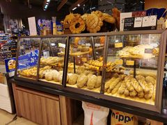 面包甜点陈列柜-Ole 面包房(华润万象城店)