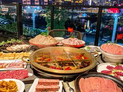 -长嘉·河图火锅(长嘉汇江景旗舰店)