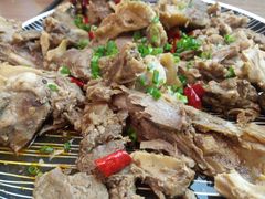 -有红鸡毛店·川菜(建设路店)