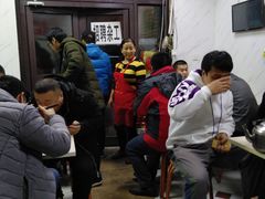 -溢香园昼夜抓饭店(揽秀园街店)