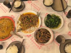 -堂瓦里·33年传统赣菜(第一街区店)