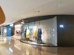 -URBAN REVIVO(高德置地广场·春广场店)