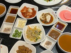 小菜-木槿花韩式炭烤·熟成肉工坊(孙文东路店)