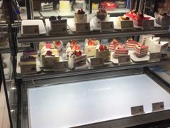 -巴黎贝甜(国贸店)