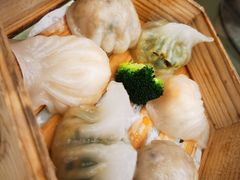 饺皇三拼-东豪园林海鲜酒家(南港路辅路店)