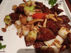 山菌葱爆雪花牛肉-尚一汤·粤菜海鲜(环球港店)