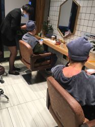 -PE SALON