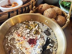 -包整·丝娃娃(一览甲秀楼风景店)