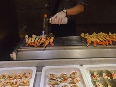 -雍和会海鲜姿造自助(湖东路店)