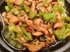-渝是乎川渝小炒(龙旗购物中心店)