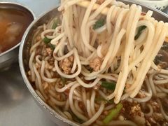 -正宗杨记普洱酸醋米线(总店)
