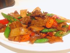 农家小炒肉-国际青年会议酒店-苏莱斯餐厅
