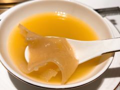 领鲜花胶鸡汤-领鲜天下·焗海鲜·花胶鸡(天目里店)