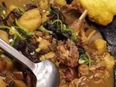 农家铁锅炖笨鸡-东北农家院·铁锅炖(莘庄店)