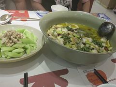 -椒爱水煮鱼川菜(让胡路万达店)