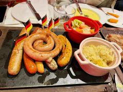 -1886德国汽车餐厅(外滩中央店)