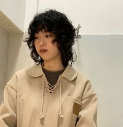 -BULB STUDIO 巴柏明星发型工作室