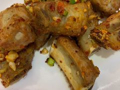 蒜香排骨-权记避风塘(鸿记店)