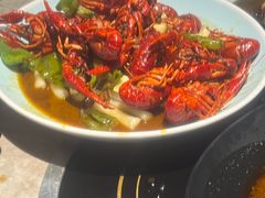 -沪小胖小龙虾(淮海中路旗舰店)