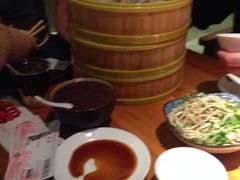 -弄堂小笼包(西青中北永旺购物中心店)