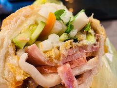 -Bánh Mì Huynh Hoa