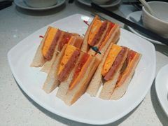 -香港新发烧腊茶餐厅(水围店)