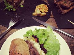 -HIGH FIVE哈福手工汉堡(桂林路店)