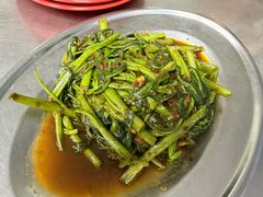 -黄亚华小食店(Jalan Alor)