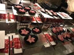 -雍和会海鲜姿造自助(湖东路店)