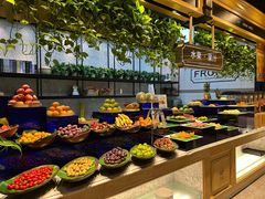 -川骄海鲜自助(王府井奥莱UP TOWN店原世界之花店)