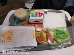 -麦当劳(华融店)