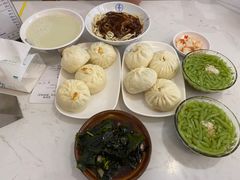 -李与白包子铺(桐梓林店)