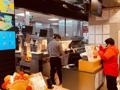 -麦当劳(展览路店)