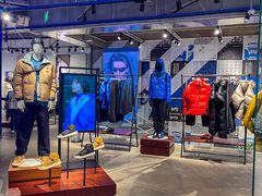 -阿迪达斯(武林银泰三叶草店)