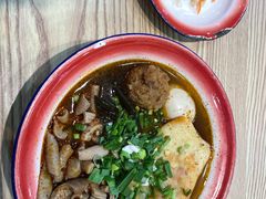 -刘二姐襄阳牛肉面(鸟巢店)